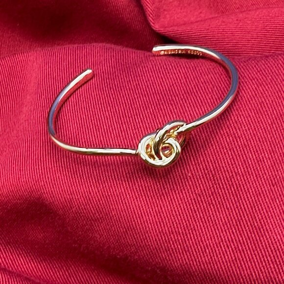 Kendra Scott Presleigh Love Knot Cuff Bracelet Gold-Tone - Picture 1 of 11